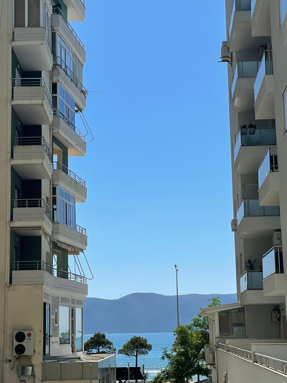 Patio 4*